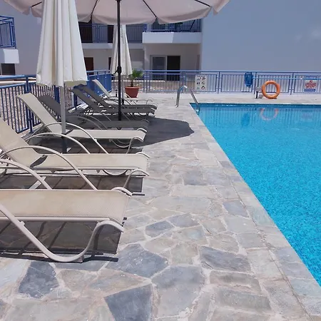 Toscana Hills Penthouse 6 * Argaka